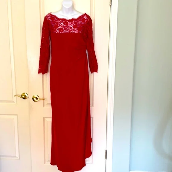 Rickie Freeman for Teri Jon | Dresses | Elegant And Timeless Long Sleeved  Lace And Silk Evening Gown | Poshmark